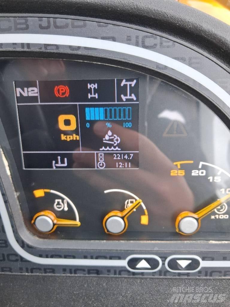 JCB 540-140 Hi Viz Teleskopické manipulátory