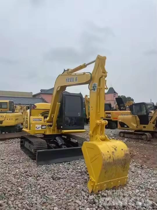 Komatsu PC70-8 Midi rýpadlá 7 t - 12 t
