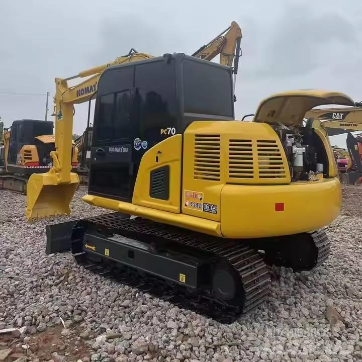 Komatsu PC70-8 Midi rýpadlá 7 t - 12 t