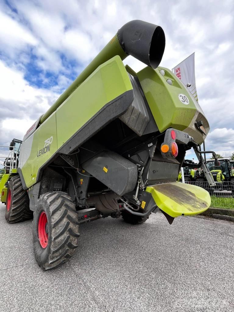 CLAAS Lexion 750 Kombinované zberacie stroje