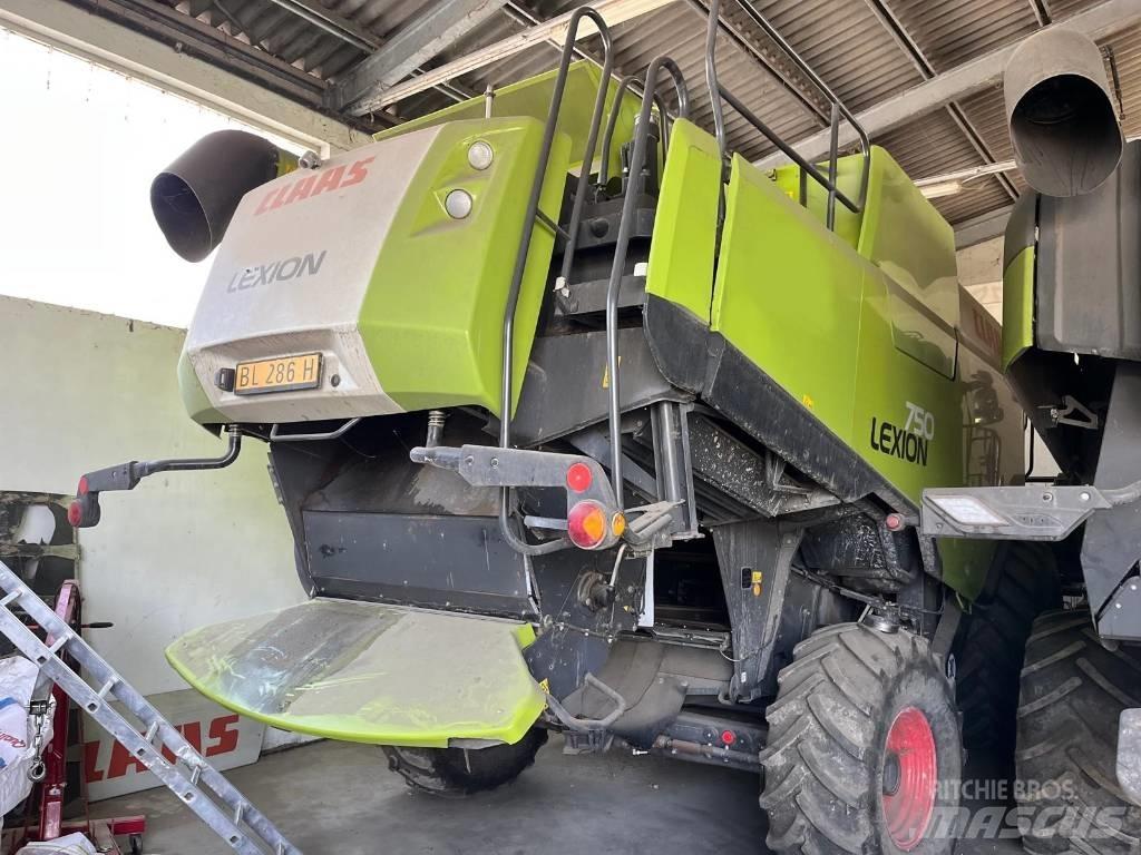 CLAAS Lexion 750 Kombinované zberacie stroje