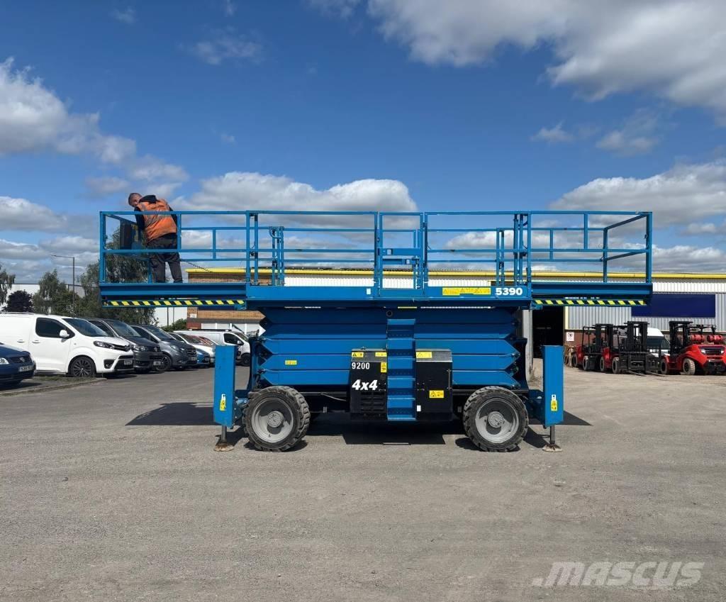 Genie GS 5390 RT Nožnicové zdvíhacie plošiny