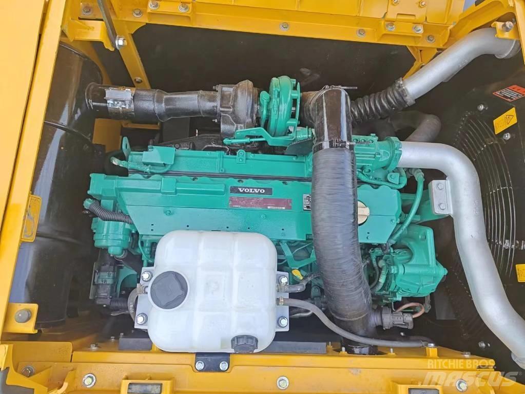 Volvo EC 300 Pásové rýpadlá