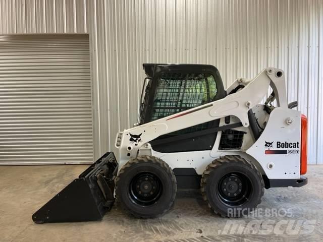 Bobcat S 570 Šmykom riadené nakladače