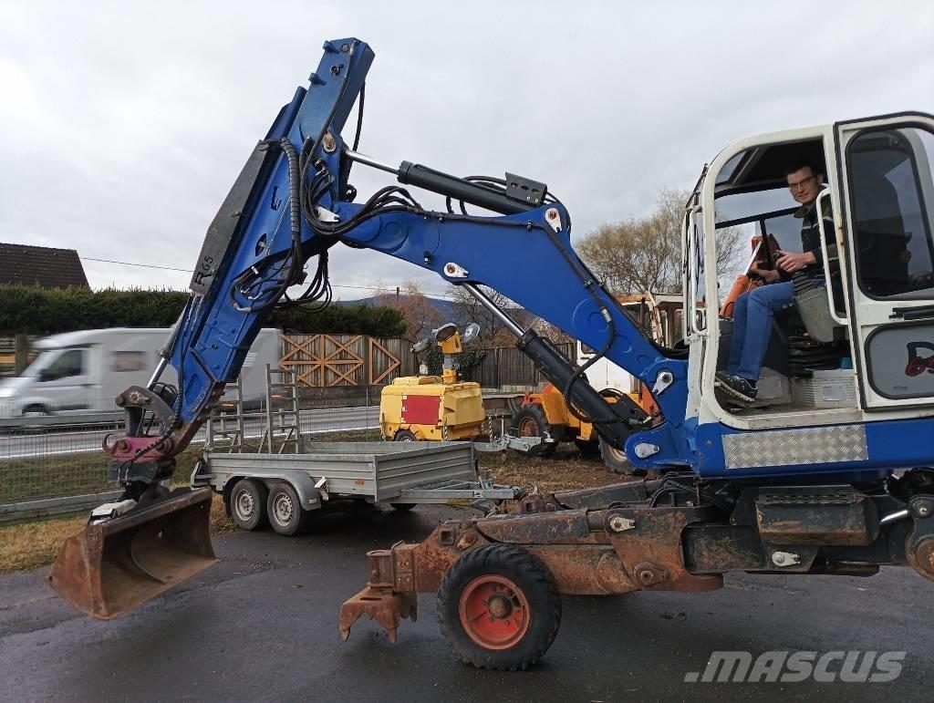 Euromach R 65 S 2 WD Špeciálne bagre