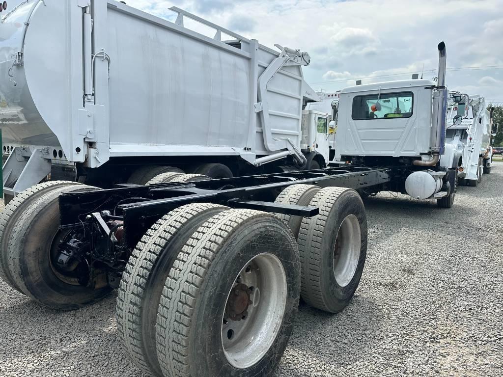Mack CV 713 Nákladné vozidlá bez nadstavby