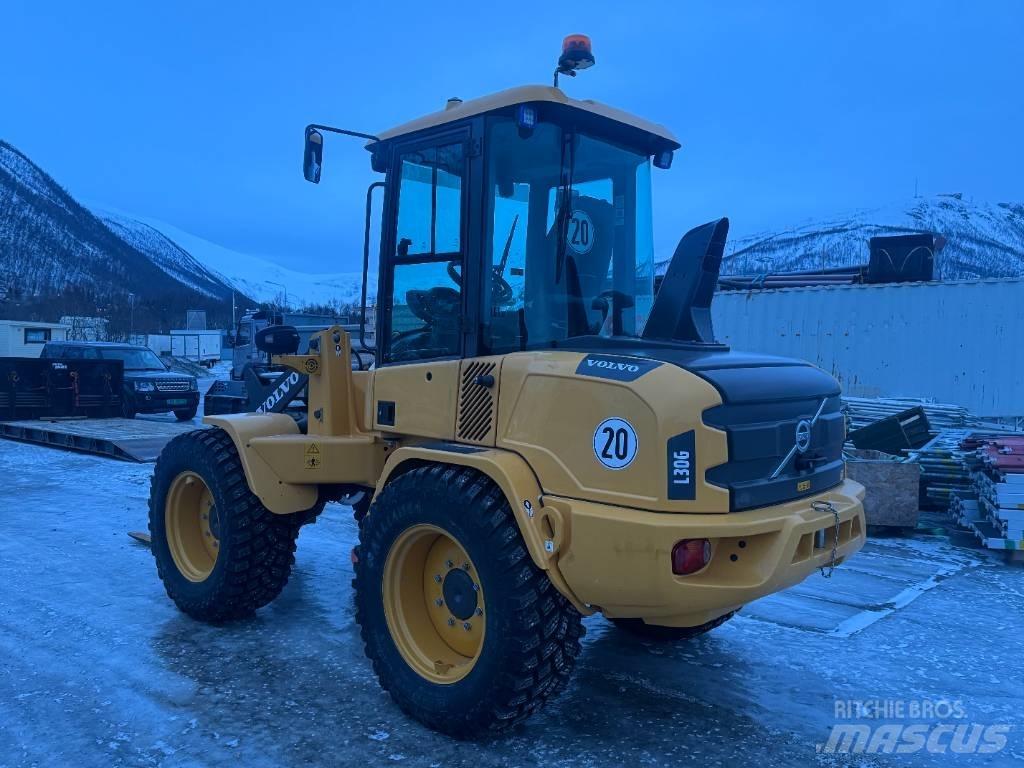 Volvo L 30 G Kolesové nakladače