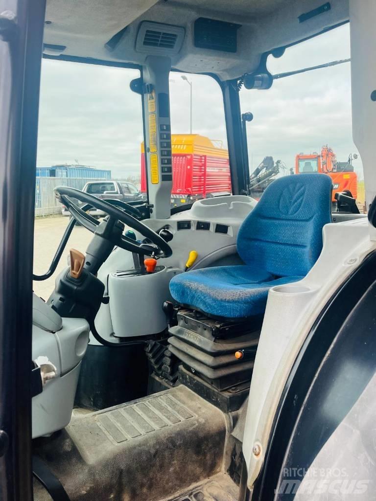 New Holland t4030 Traktory