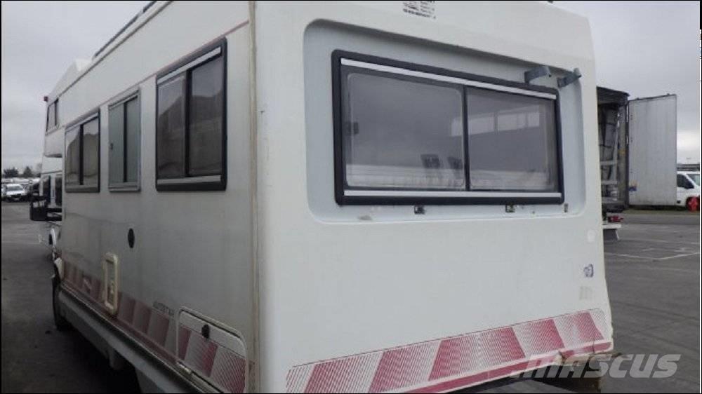 Peugeot J5 Obytné automobily a karavany