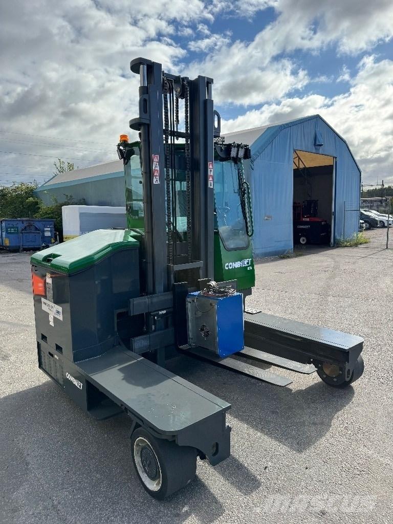 Combilift C4000ET 4 cestné vysokozdvižné vozíky