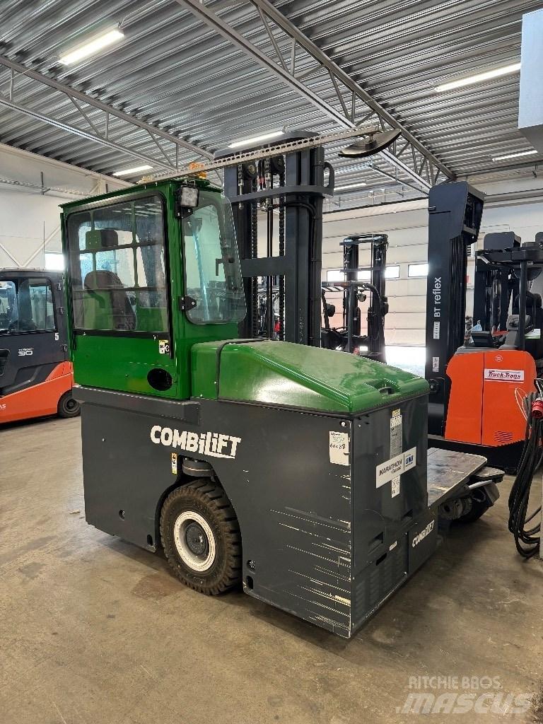 Combilift C4000ET 4 cestné vysokozdvižné vozíky