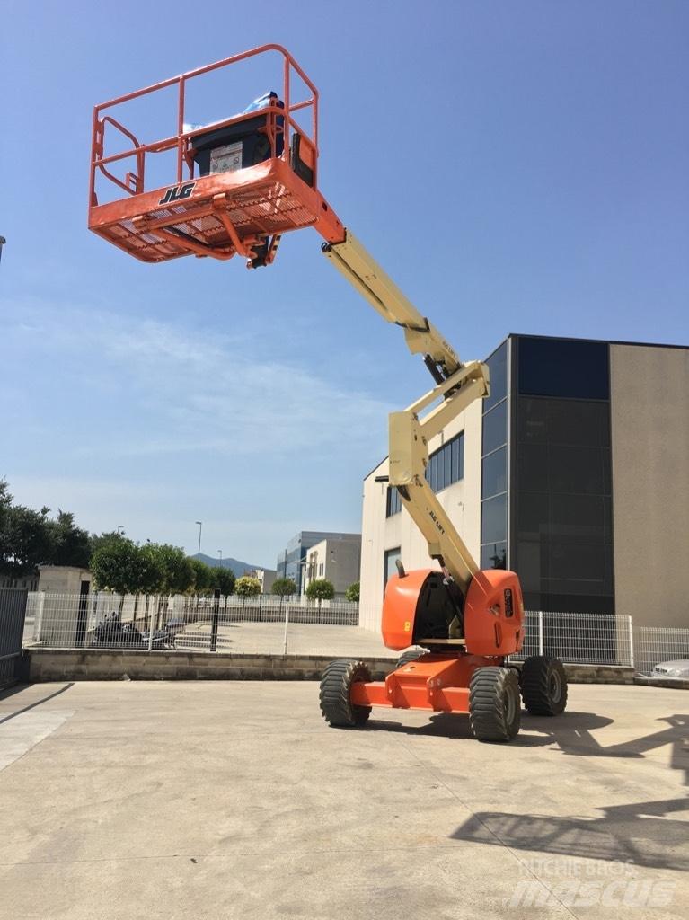 JLG 510 AJ Kĺbové plošiny