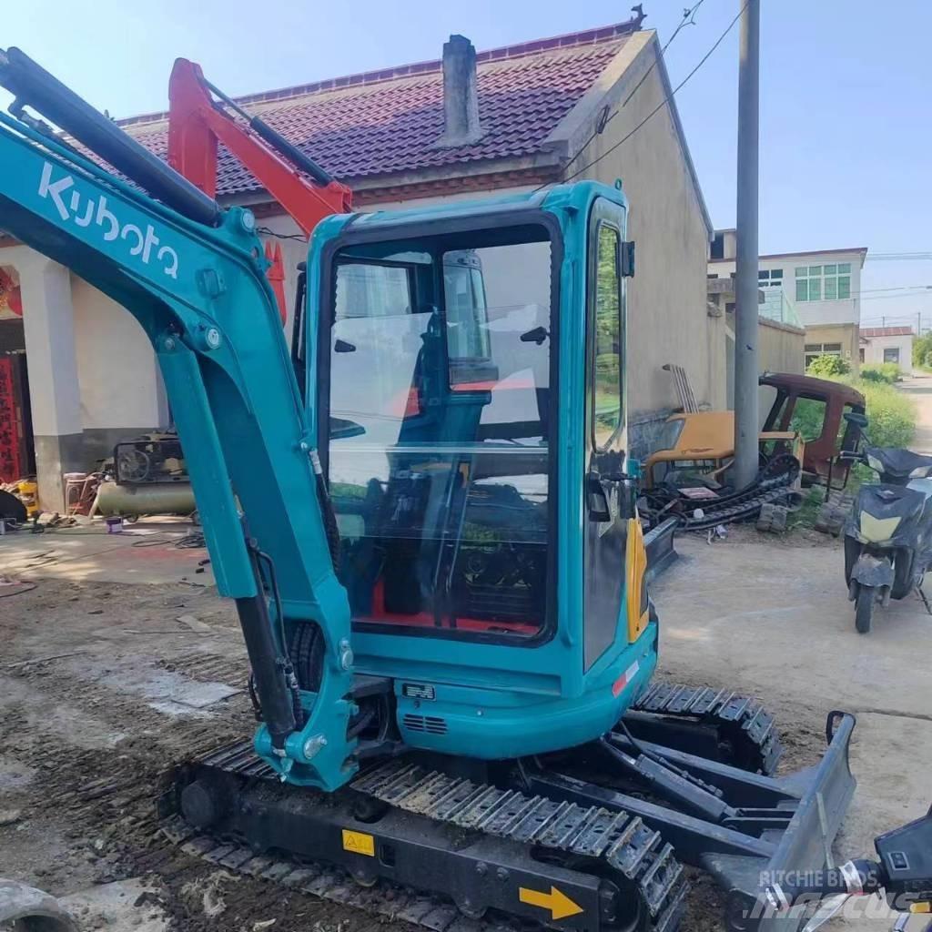 Kubota U 20 Mini rýpadlá < 7t