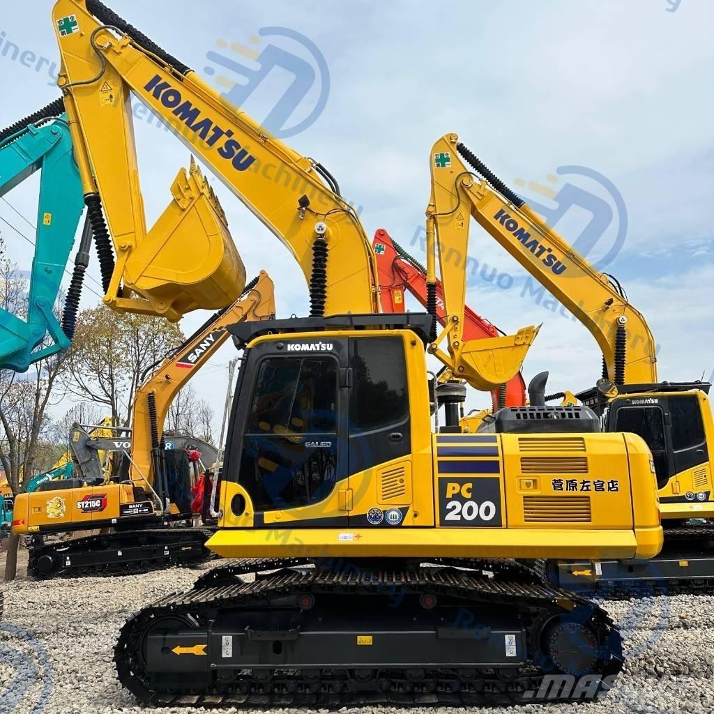 Komatsu PC200-8 Pásové rýpadlá