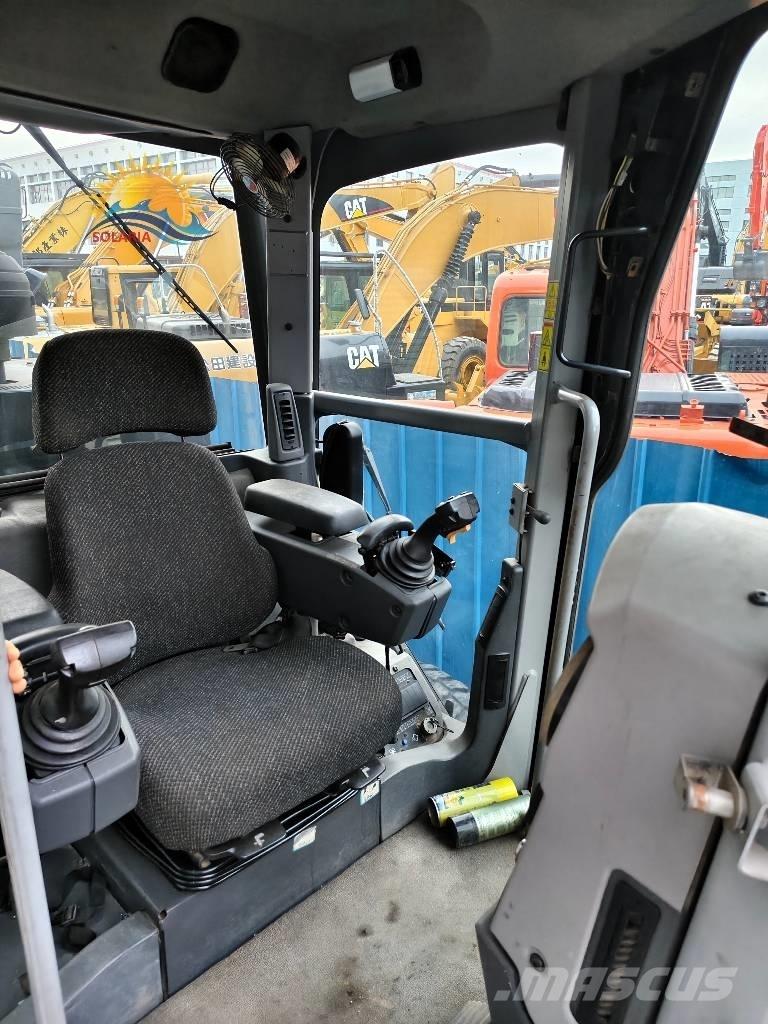 CAT 160 M Grejdery
