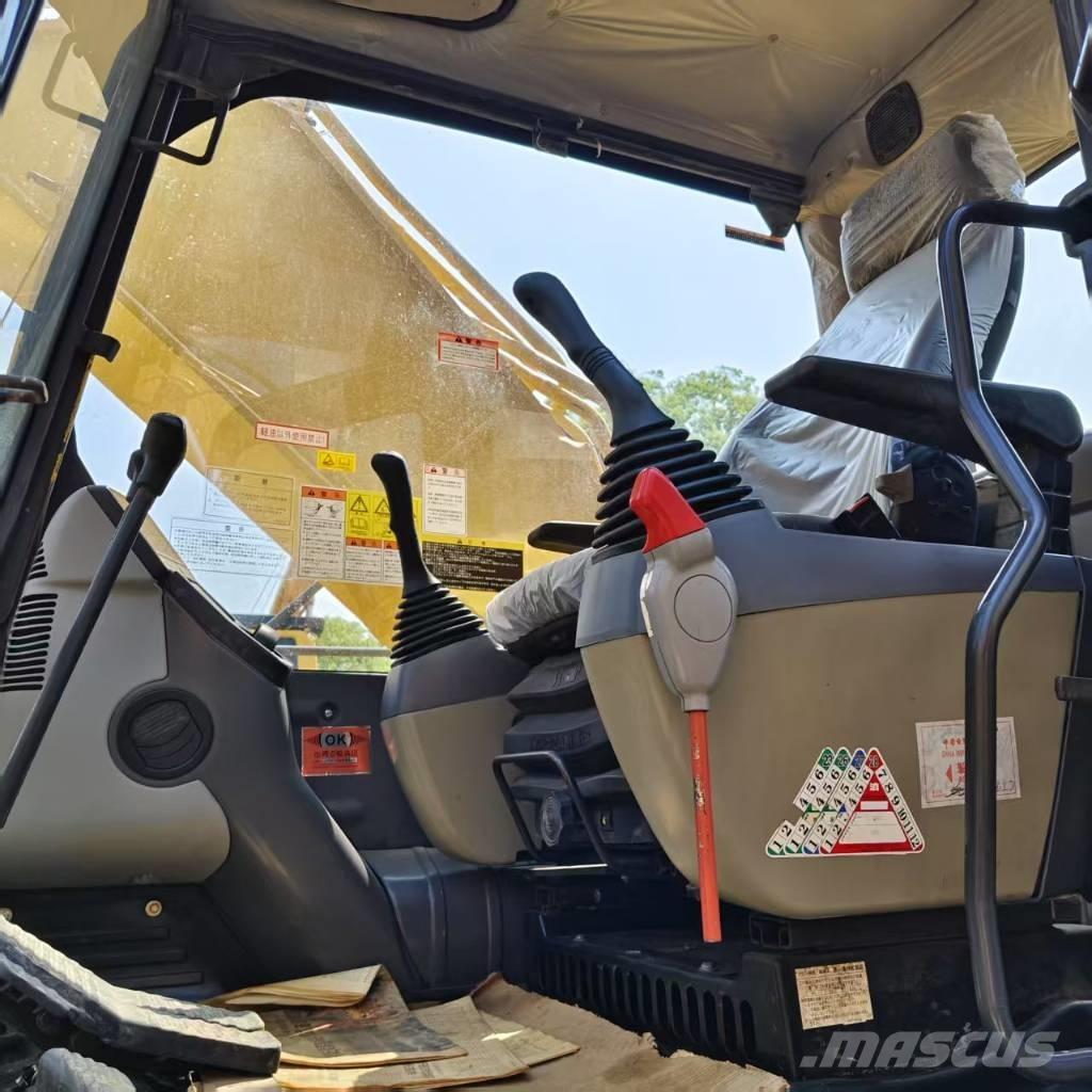 Komatsu PC 350-8 Pásové rýpadlá