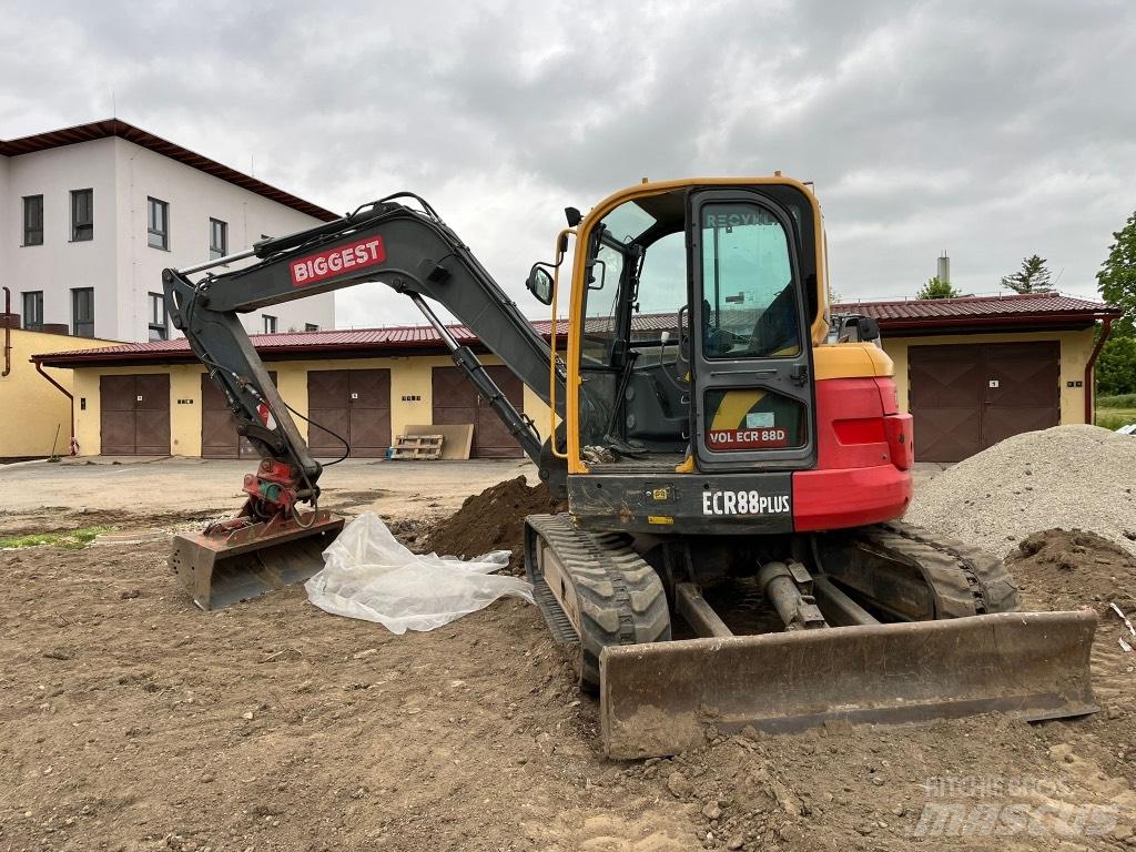 Volvo ECR 88 PLUS Midi rýpadlá 7 t - 12 t
