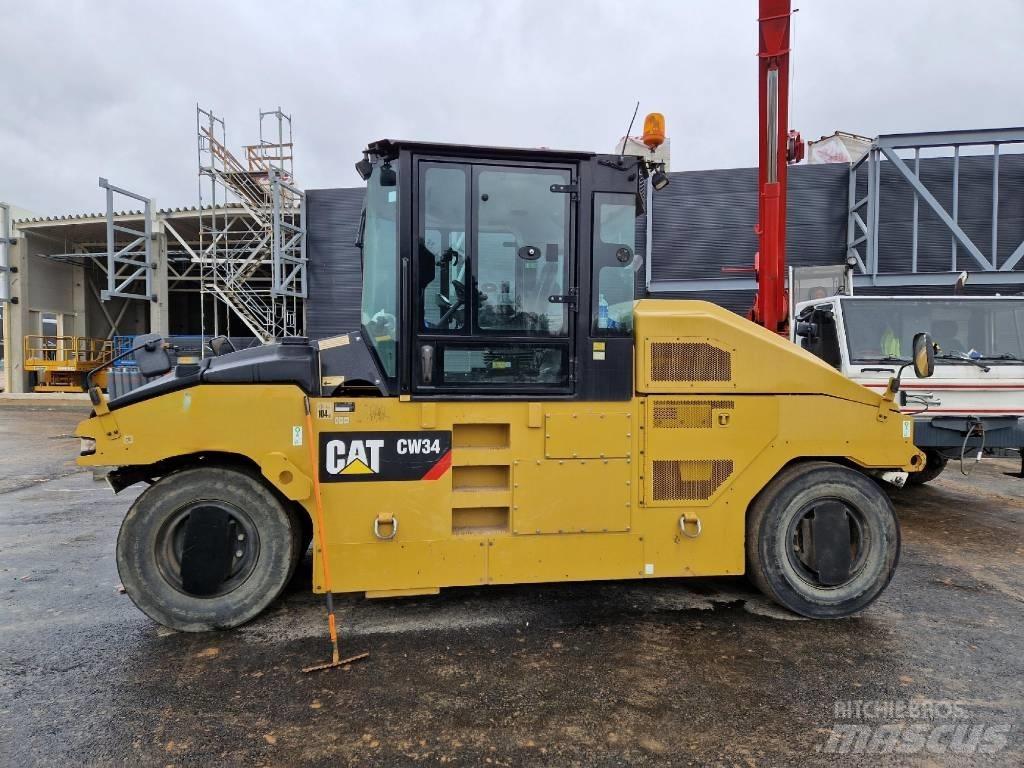 CAT CW34 Pneumatikové valce