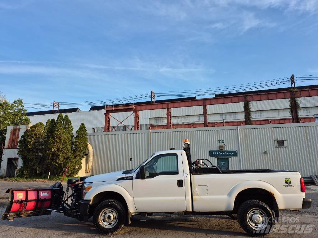 Ford F 250 Iné