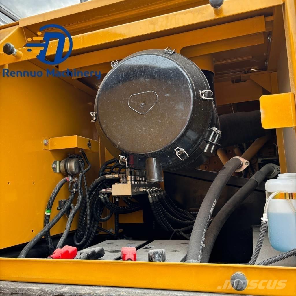 Sany SY 335 H Pásové rýpadlá