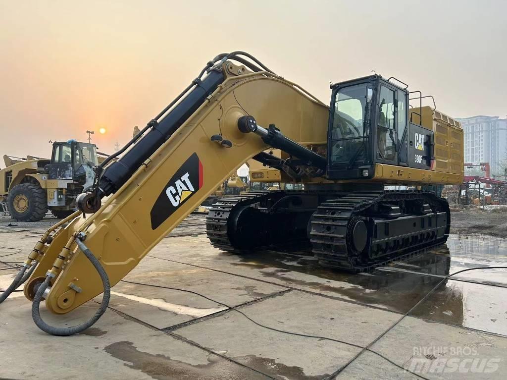 CAT 2020 CAT 390F Kolesové rýpadlá