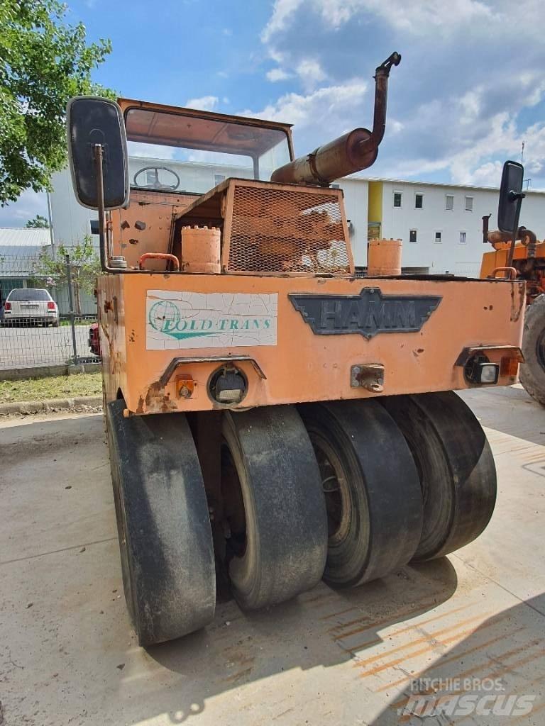 Hamm GRW 10 Pneumatikové valce