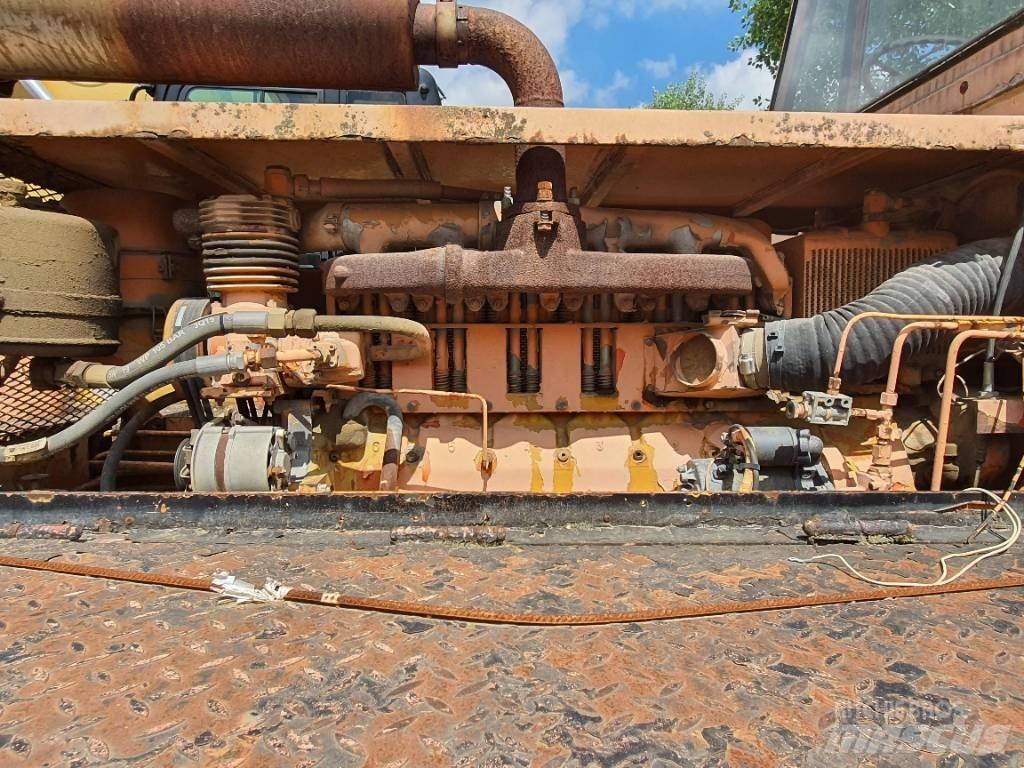 Hamm GRW 10 Pneumatikové valce