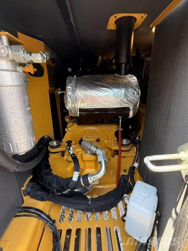 CAT 305.5 Mini rýpadlá < 7t