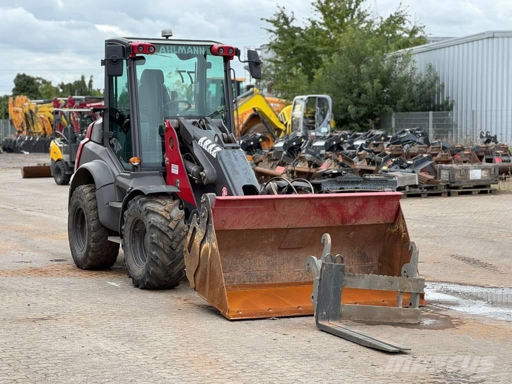 Mecalac AF 1200 Kolesové nakladače
