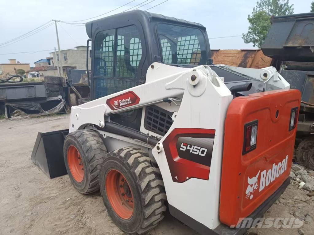 Bobcat S 450 Šmykom riadené nakladače