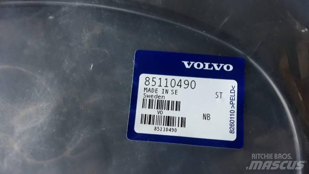 Volvo HOSE 85110490 Kabíny a interiér