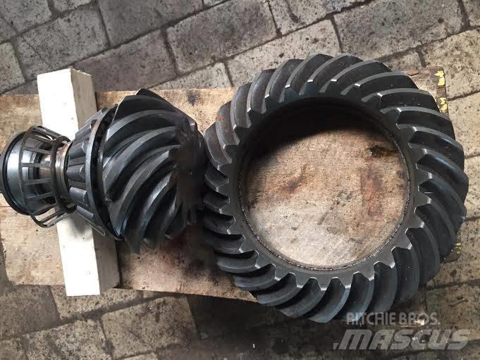  Pair of two GEARS Podvozky a zavesenie kolies