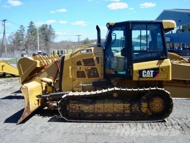 CAT D 4 K 2 XL Pásové rýpadlá