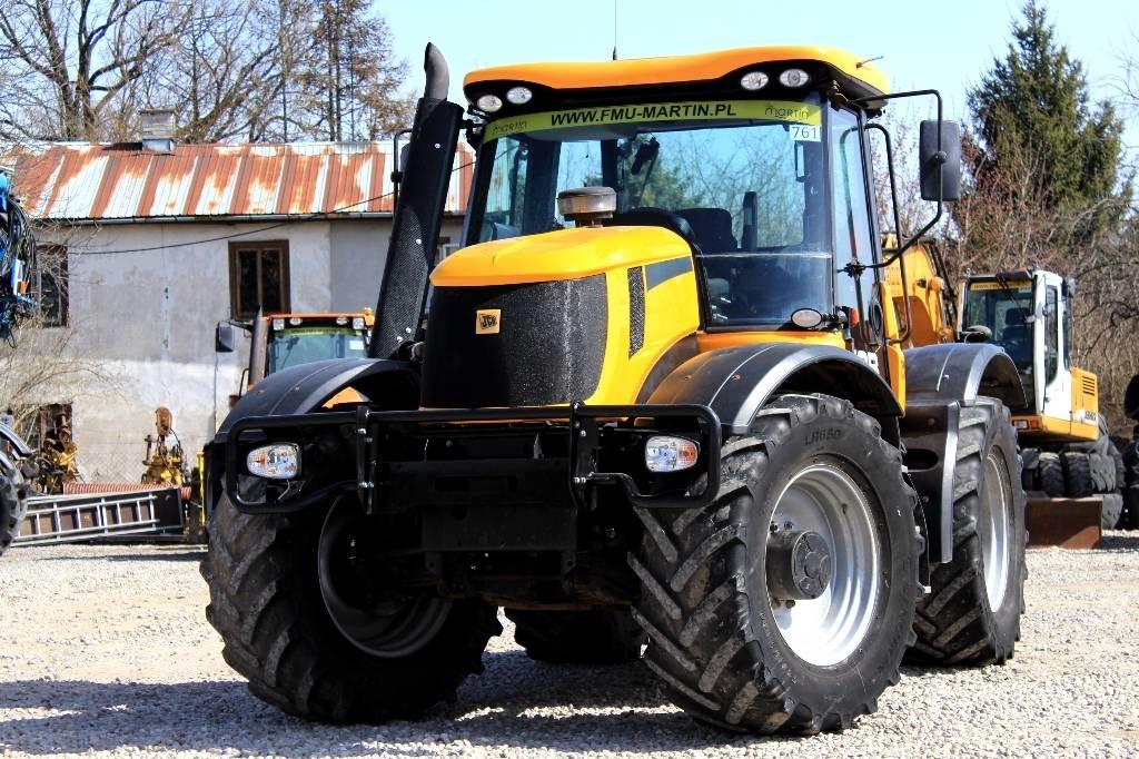JCB Fastrac 3200 Traktory