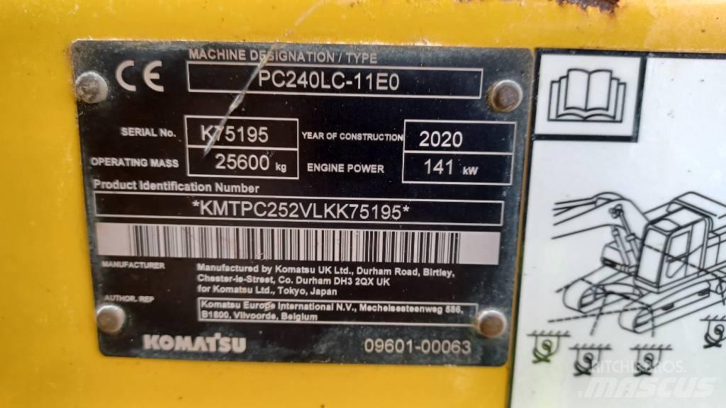 Komatsu PC240LC-11 Pásové rýpadlá