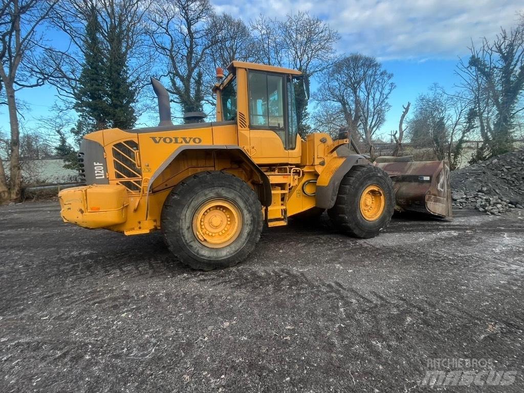 Volvo L 120 F Kolesové nakladače