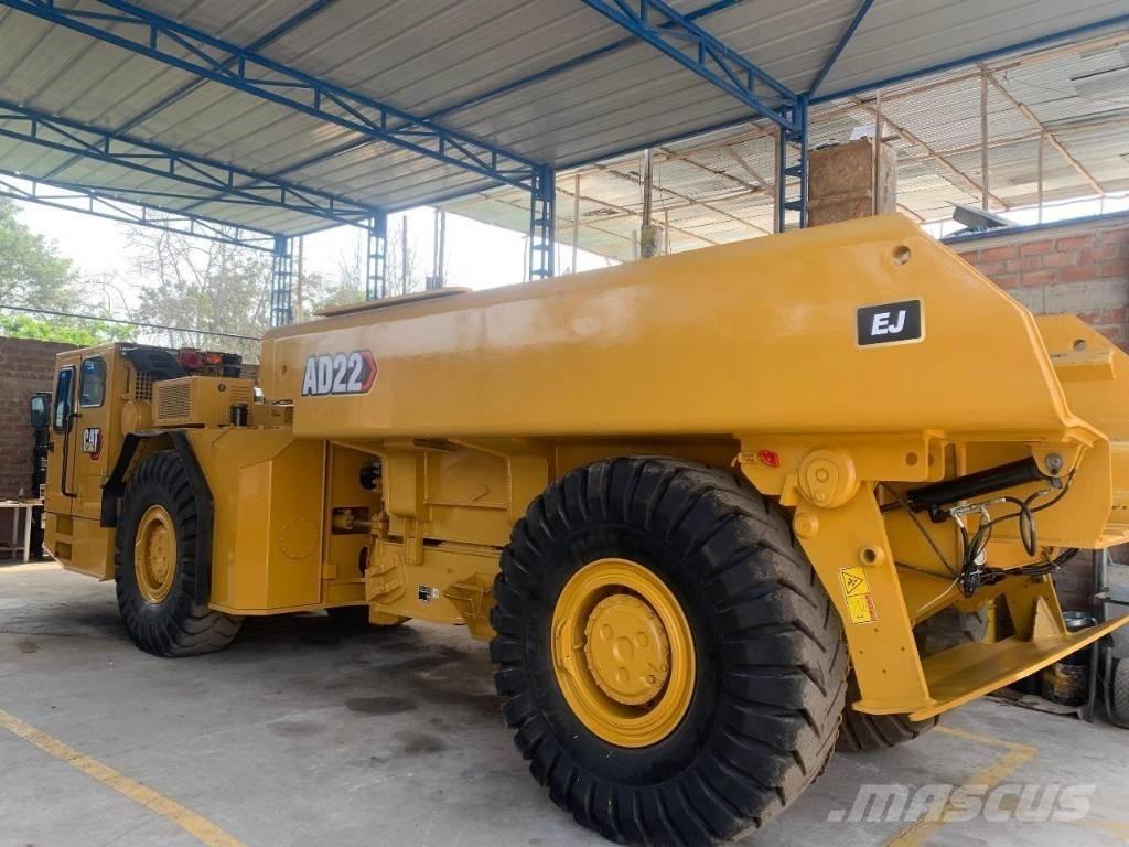 CAT AD 22 Sklápače