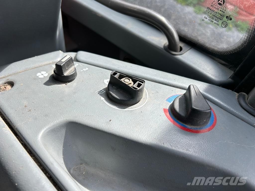 Volvo L 35 B Kolesové nakladače