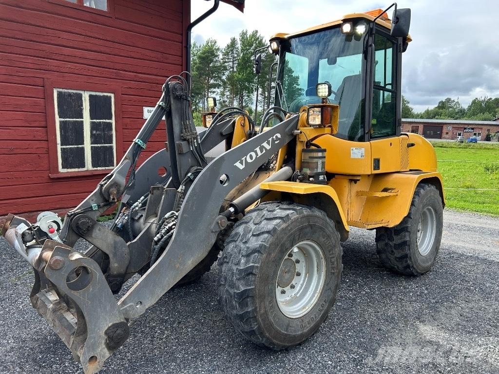 Volvo L 35 B Kolesové nakladače