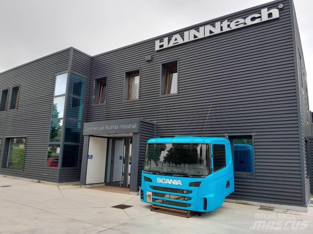 Scania CG16 Kabíny a interiér