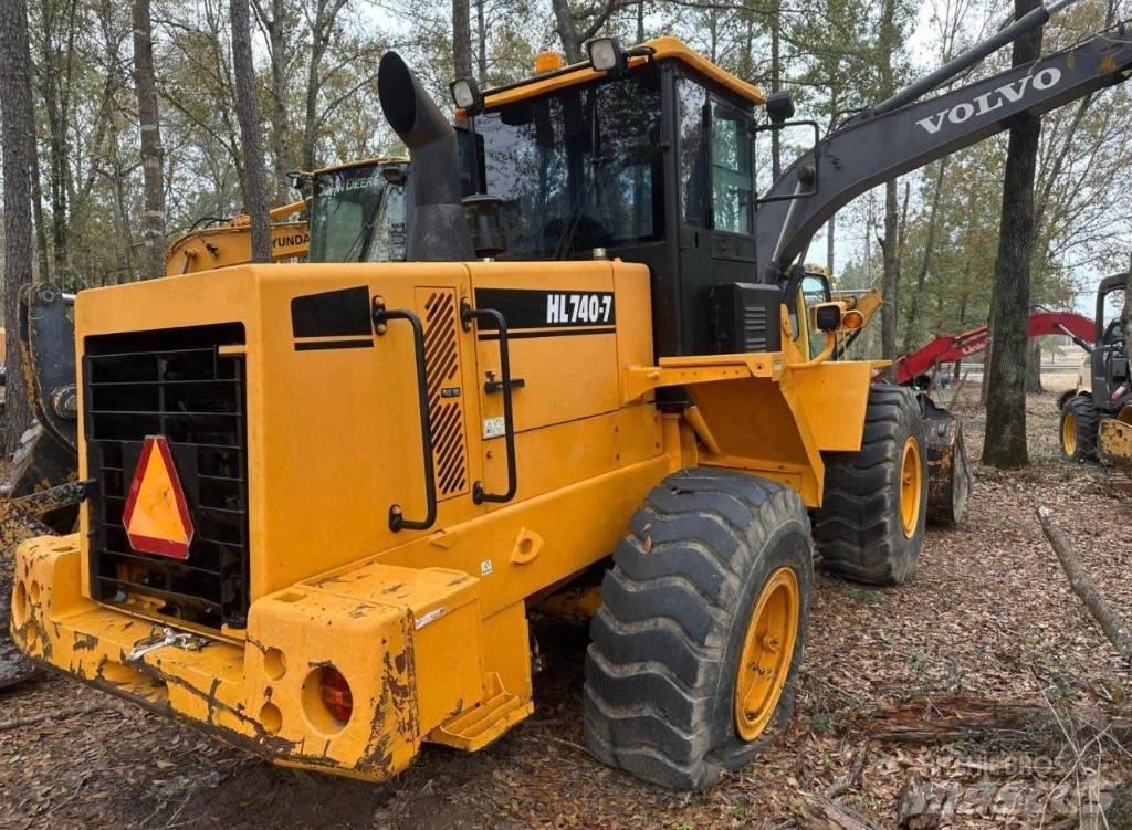 Hyundai HL 740-7 Kolesové nakladače