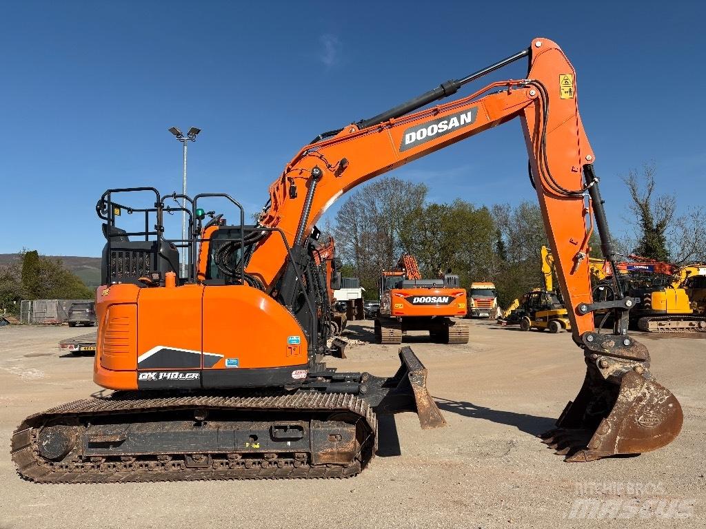 Doosan DX140LCR-7 Pásové rýpadlá