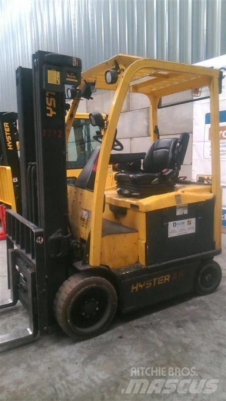 Hyster E 2.5 XN Akumulátorové vozíky
