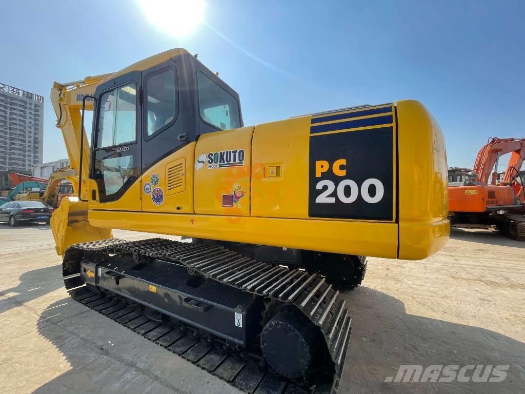 Komatsu PC 200-7 Pásové rýpadlá