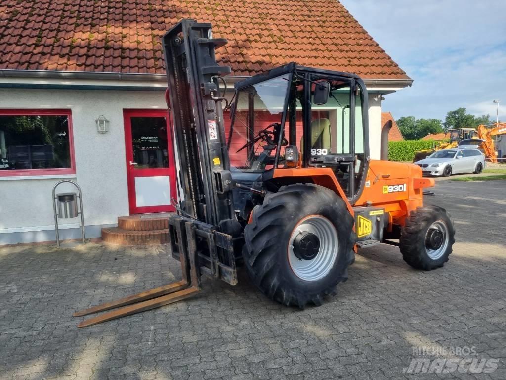JCB 930-4 Terénne vysokozdvižné vozíky