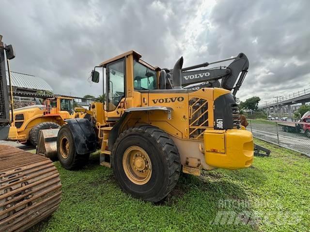 Volvo L 90 F Kolesové nakladače
