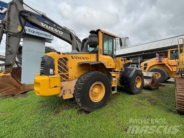 Volvo L 90 F Kolesové nakladače