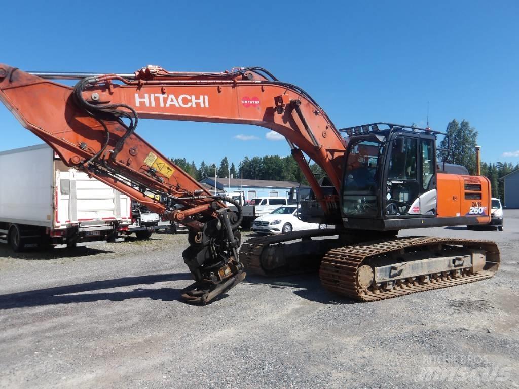 Hitachi ZX 250 LC-6 Pásové rýpadlá