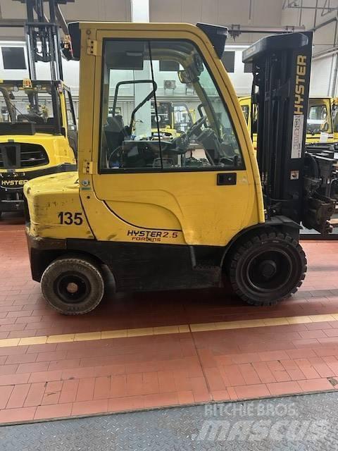 Hyster H2.5FT Dieselové vozíky