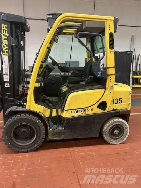 Hyster H2.5FT Dieselové vozíky